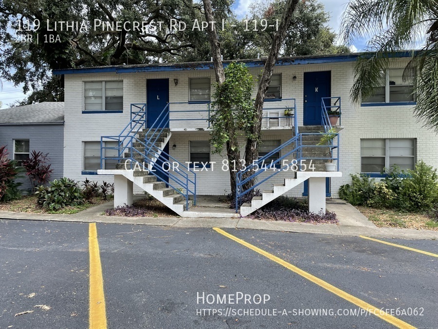 119 Lithia Pinecrest Rd in Brandon, FL - Building Photo