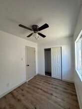 1905-1907 W 74th St in Los Angeles, CA - Foto de edificio - Building Photo