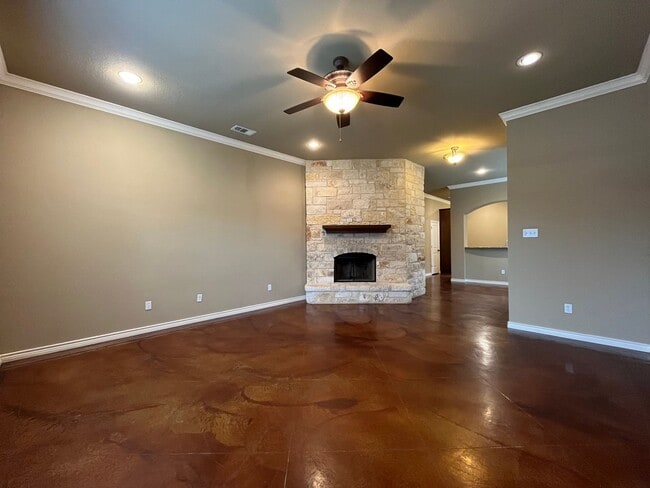 3124 Silver Saddle Dr in Robinson, TX - Building Photo - Building Photo
