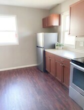 2403 36th St in Des Moines, IA - Building Photo - Building Photo