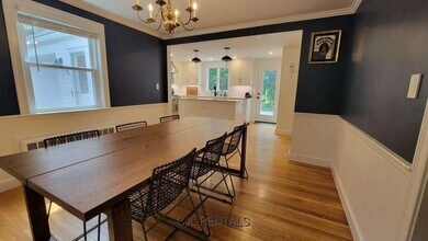 35 Bay State Rd in Wellesley, MA - Building Photo - Building Photo