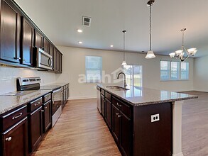 161 Twin River Dr in Mooresville, NC - Building Photo - Building Photo