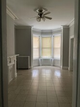 44 Zabriskie St in Jersey City, NJ - Building Photo - Building Photo