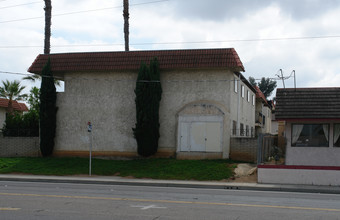 Sierra Vista Apartments in El Cajon, CA - Building Photo - Building Photo