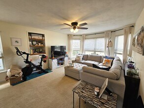 9628 Grove Ave in Norfolk, VA - Building Photo - Building Photo