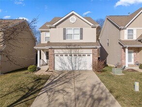 467 Parkgate Dr in Lake St. Louis, MO - Building Photo - Building Photo