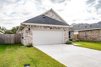 3918 Sugardale St in Baytown, TX - Building Photo - Building Photo