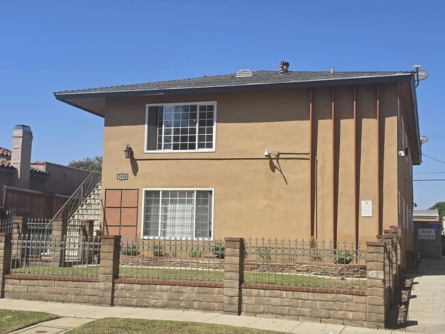 1639 W 84th Pl, Unit 4