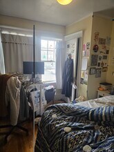 24 Oak Square Ave in Boston, MA - Building Photo - Building Photo