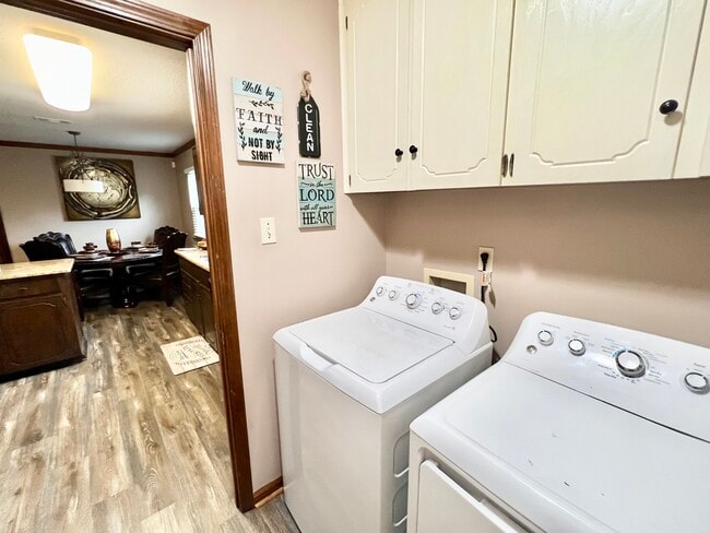 property at 6500 Lakewood Dr