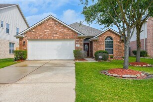 3217 Mossy Bend Ln in Pearland, TX - Building Photo