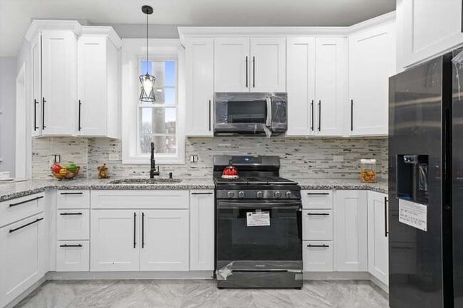 4513 W West End Ave, Unit 2
