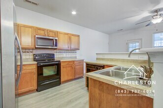 109 Woodward Rd in Goose Creek, SC - Building Photo - Building Photo