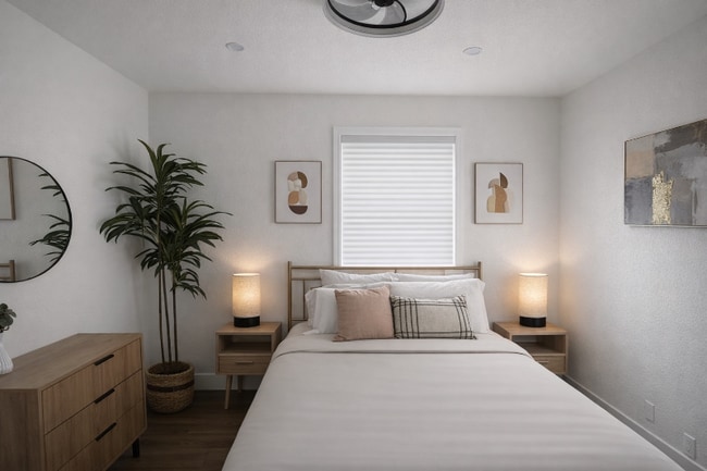 1557 W Dakota Ave in Denver, CO - Foto de edificio - Building Photo