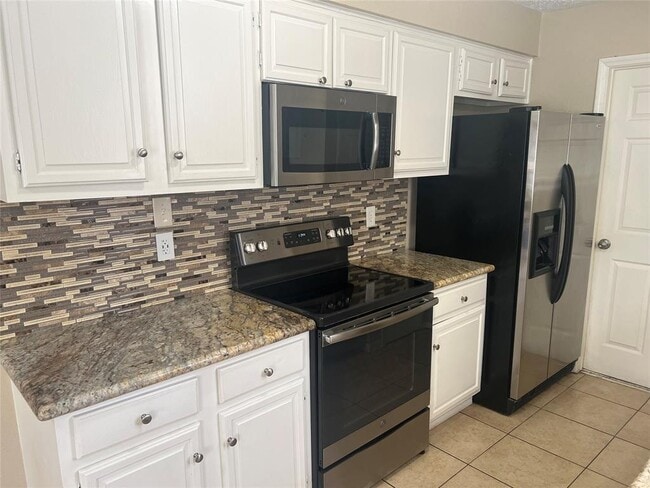 11227 Rousseau Dr in Houston, TX - Building Photo - Building Photo
