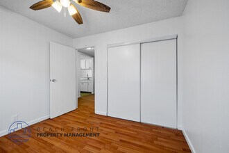 2763 San Marino St. in Los Angeles, CA - Foto de edificio - Building Photo