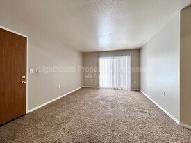 585 W Randall St in Coopersville, MI - Building Photo