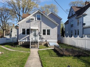 1408 Madison St in La crosse, WI - Building Photo - Building Photo