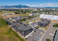 2210 Spanish Peak Apartments in Bozeman, MT - Foto de edificio - Building Photo