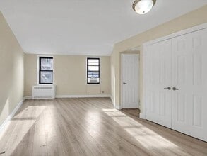 50 Shore Blvd in Brooklyn, NY - Building Photo - Building Photo