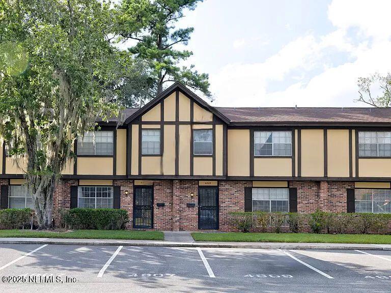 4807 Windrush Ln in Jacksonville, FL - Building Photo