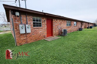 1115 6th St in Meridian, MS - Building Photo - Building Photo