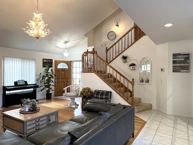 10841 Portobelo Dr, Unit Portobelo in San Diego, CA - Foto de edificio - Building Photo