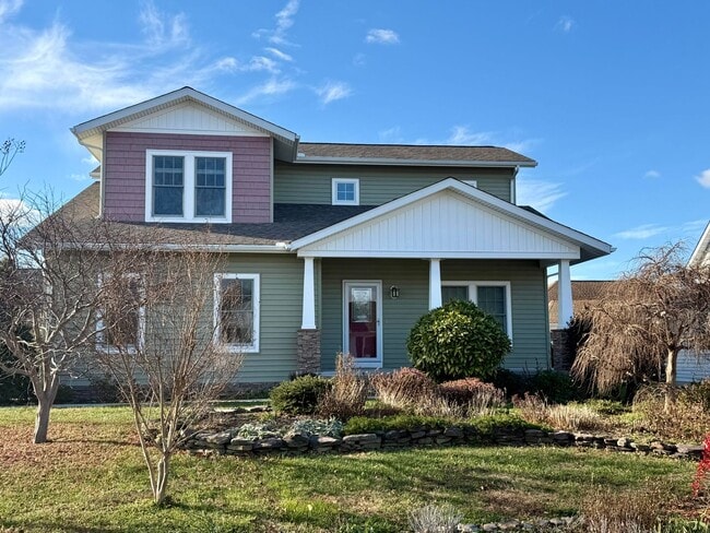 property at 61 Baybreeze Dr