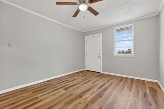 1200 NW 3rd Ave in Mineral Wells, TX - Building Photo - Building Photo