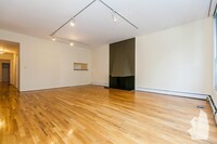 1427 N Dearborn St, Unit 4B in Chicago, IL - Building Photo - Building Photo