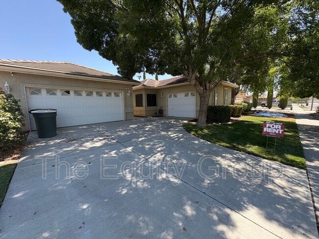 524 Mallard Ave in Lemoore, CA - Building Photo - Building Photo