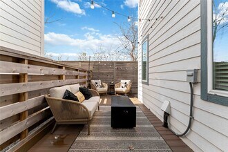 671 Press St in Houston, TX - Building Photo - Building Photo