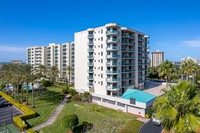 Sunwatch on Island Estates in Clearwater, FL - Building Photo - Building Photo