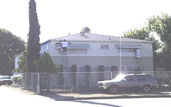 6322 Vineland Ave in North Hollywood, CA - Building Photo - Building Photo