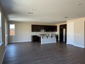 1141 Dominique Dr in Tracy, CA - Building Photo - Building Photo
