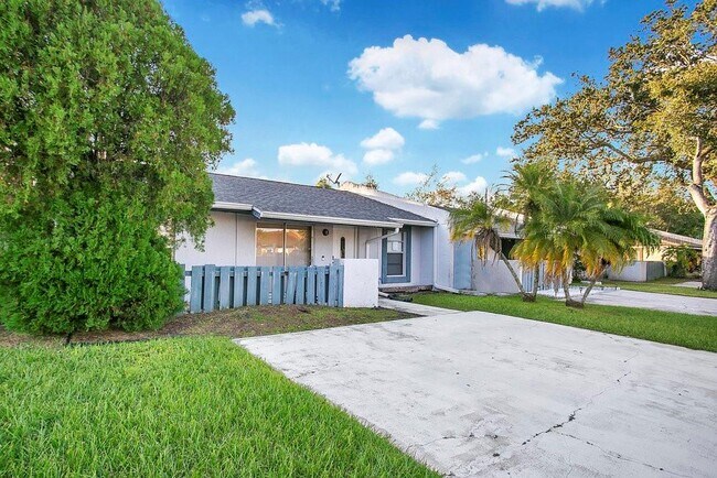 3154 Stonecastle Rd in Orlando, FL - Building Photo - Building Photo