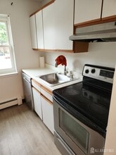 289 Main St in Spotswood, NJ - Building Photo - Building Photo