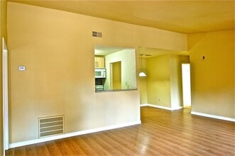 12603 Ashford Meadow Dr-Unit -B in Houston, TX - Building Photo - Building Photo