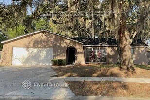 543 Willow Way in Winter Springs, FL - Building Photo