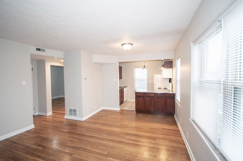 140 E 19th St in Indianapolis, IN - Building Photo