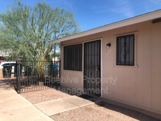 1153 E Taylor St in Phoenix, AZ - Building Photo - Building Photo