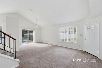 2542 Davenport Cir in Kissimmee, FL - Building Photo - Building Photo