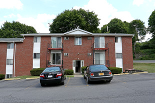 Camillus Villager Apartments