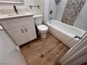 123 Palm Dr in Naples, FL - Building Photo - Building Photo