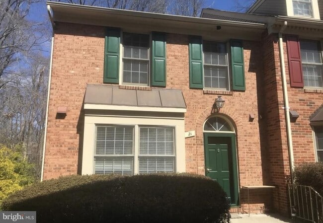 property at 21 Englishman Ct