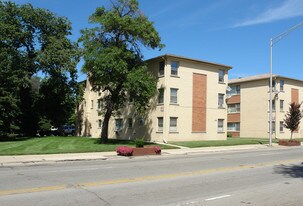 8670-8674 W Grand Ave Apartments