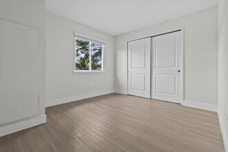 The Townhomes of Canton in Canton, MI - Building Photo - Building Photo