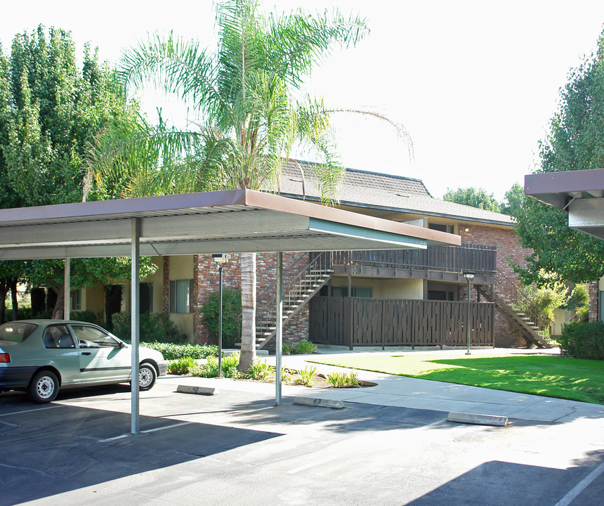 Pacific Gardens in Fresno, CA - Foto de edificio