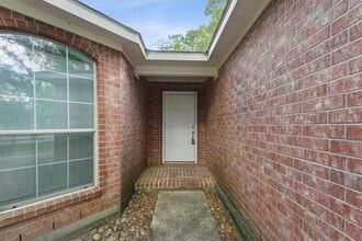 86 Genesee Ridge Dr in Conroe, TX - Building Photo - Building Photo