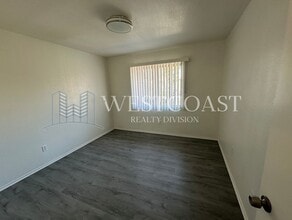 349 S Ashford Ave in Rialto, CA - Building Photo - Building Photo